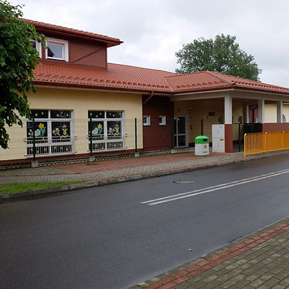 Trwaj zapisy do przedszkola i szkoy podstawowej w Golczewie