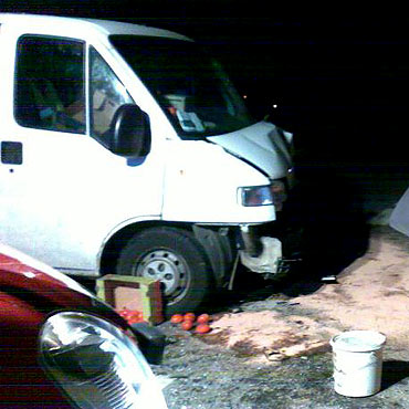 Parwko: Peugeot zmiady skod. Trzy osoby s ranne
