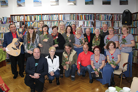 Zimowy wiecz�r poezji w bibliotece w Mi�dzyzdrojach