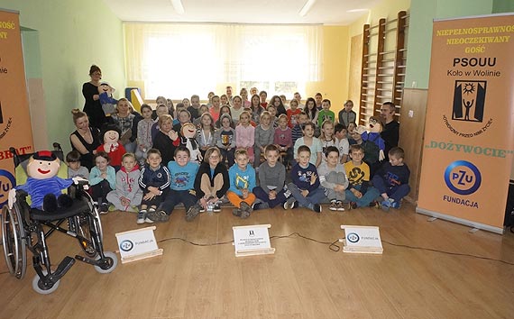 M�j brat przyjecha� do �wierzna