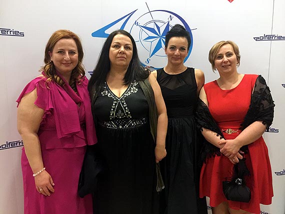 Gala Jubileuszowa z okazji 40-lecia Polskiej �eglugi Ba�tyckiej w Hotelu Aquarius w Ko�obrzegu. Dowiedz si� jakie plany ma P�B! Zobacz film!