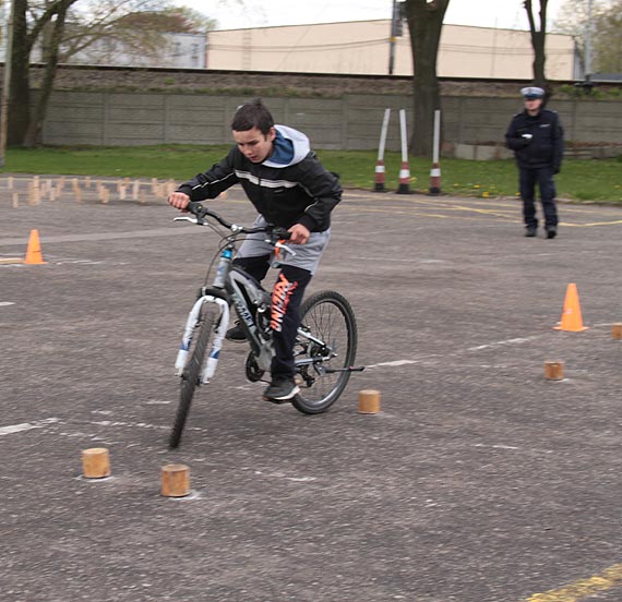 W poniedziałek stadion sportowy w Kamieniu Pomorskim opanowali rowerzyści
