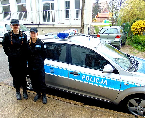 Kadetki z klasy mundurowej odbyy praktyk w KPP w Kamieniu Pomorskim!