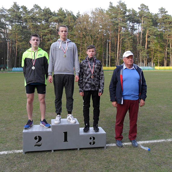 Pięć medali dla lekkoatletów z UKS "Sprinter" Wolin podczas Mistrzostw Województwa w LA