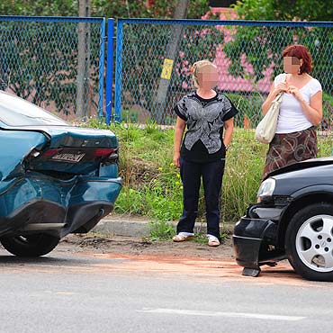 Troszyn: Trzy auta wpady na siebie