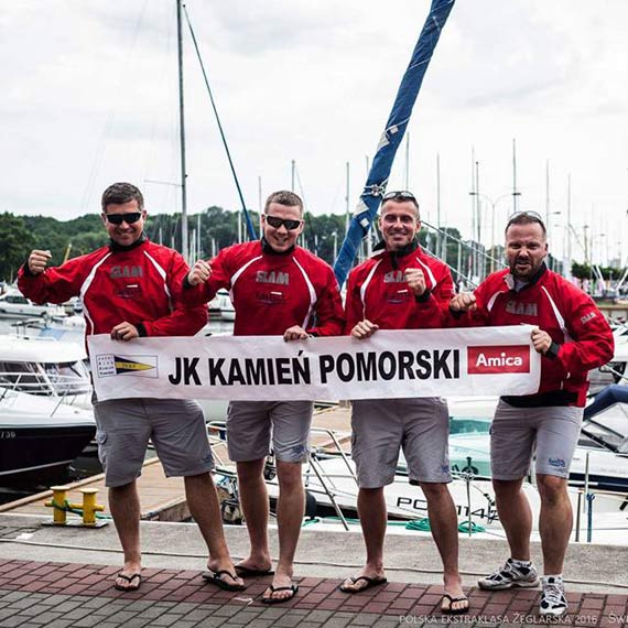 Amica JKKP Team wygrywa regaty Polskiej Ekstraklasy eglarskiej w winoujciu