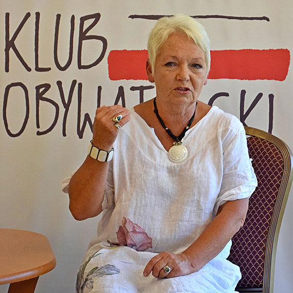 Posanka Magdalena Kochan: Uwaam, e kobiet w polityce powinno by wicej!