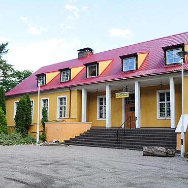 Szok! Szabruj dawny hotel w Piaskach
