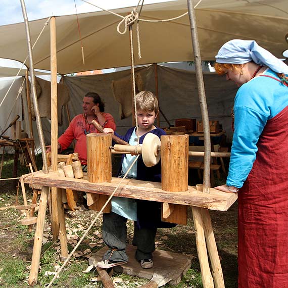 Festiwale Słowian i Wikingów to nie tylko miejsce gier i zabawy ale także miejsce wymiany myśli historycznej