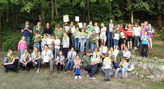 Dziesiąte urodziny 44 Gromady Zuchowej "Pracowite Pszczółki"