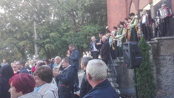 Pomnik żołnierzy kresowych A.K. odsłonięty w Międzyzdrojach