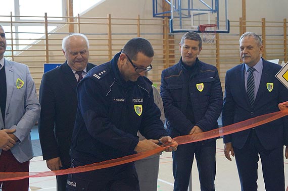 Inauguracja mobilnego miasteczka ruchu drogowego oraz toru przeszkód