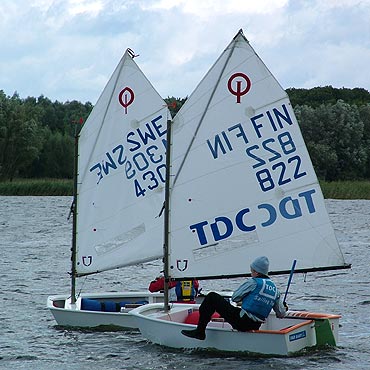 Regaty Crewsaver Cup Open Polish Optimist Championship rozpoczęte