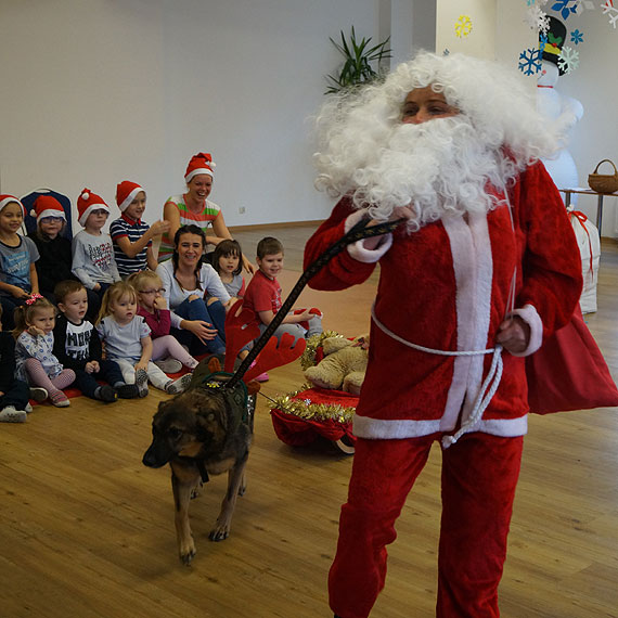 Wizyta Świętego Mikołaja w Niepublicznym Przedszkolu Integracyjnym