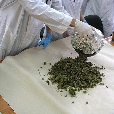 Szczecin: Przemycali kilogram marihuany