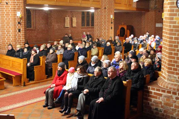 Stabat Mater otwiera koncert powicony zmaremu Ksidzu Praatowi