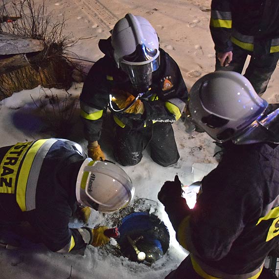 Poar domku na dziakach. Poparzony mczyzna przebywa w szpitalu