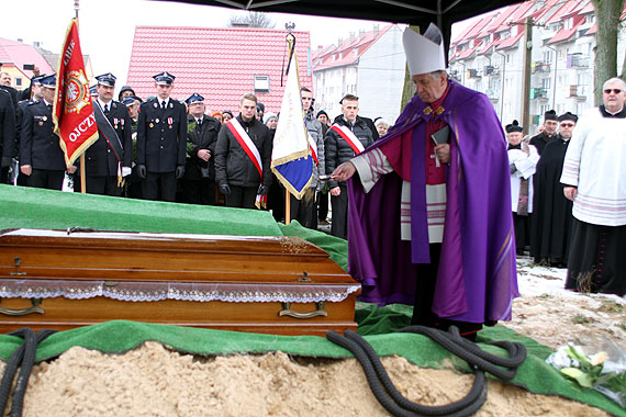 Nigdy nie ma dobrego czasu na umieranie...