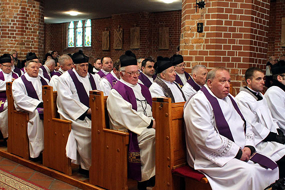 Nigdy nie ma dobrego czasu na umieranie...