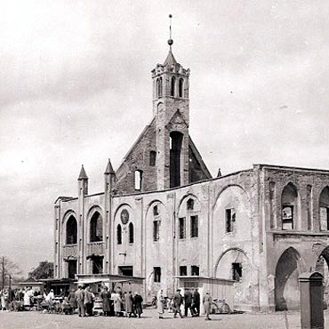 Kamie Pomorski: Kolejne wystawy w MHZK