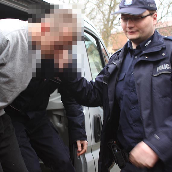 Ryszard D. pod zarzutem uprowadzenia i pozbawienia wolnoci 12-letniej Amelki