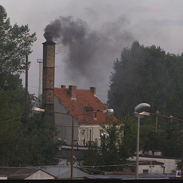 Wolin: Pal w piecach mieciami