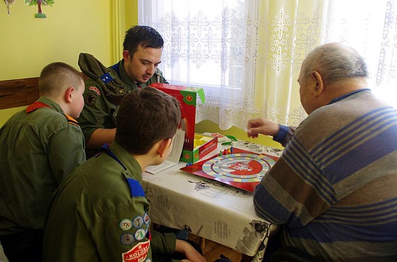 Dzie Kobiet i Mczyzn w Rodzinnym Domu Seniora w Wicku