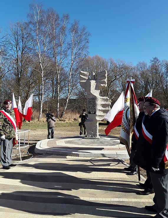 Pamiętali o tych co przynieśli tu Polskę
