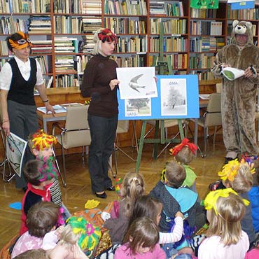 Midzyzdroje: Zaczarowane Ptaki w bibliotece 