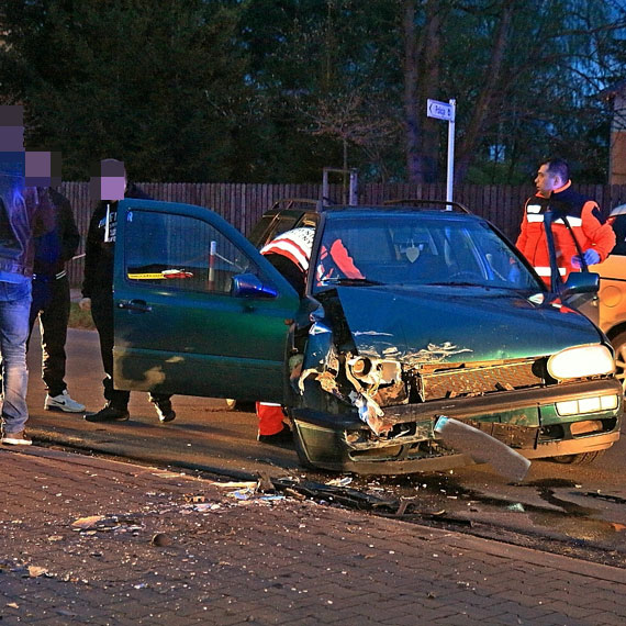 Spieszy si na zakupy- wymusi pierwszestwo i uderzy w volkswagena. 19- latka w szpitalu