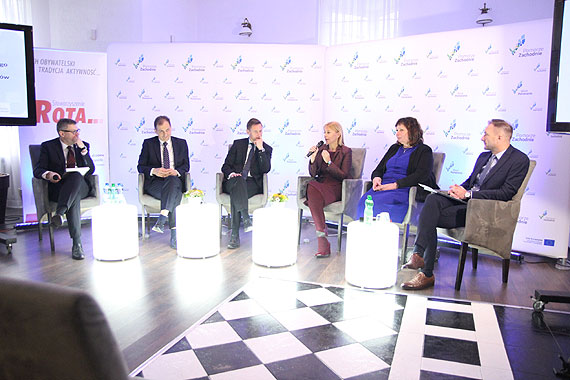 Bya minister infrastruktury i rozwoju, Elbieta Biekowska odwiedzia Pomorze Zachodnie