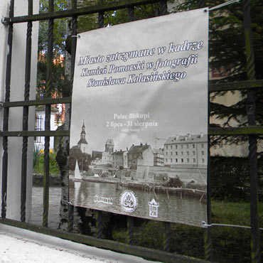 Kamie Pomorski: Ukradli banery muzeum