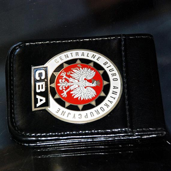 Prokuratura potwierdza obecno CBA w gminie wierzno