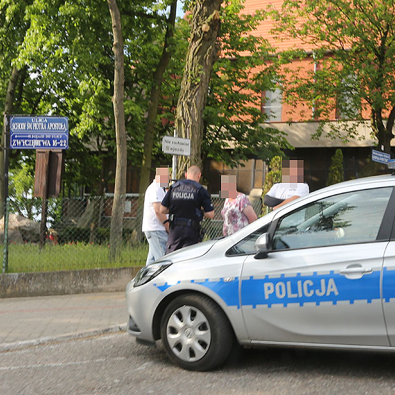 Uwaga na zodziei w Midzyzdrojach! Kradn nawet w kociele...
