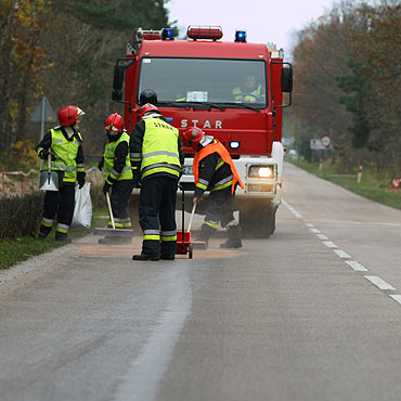 winoujcie: 300 litrw oleju wycieko na ulic