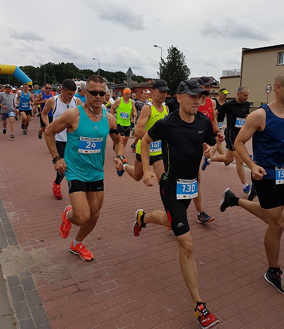 Wybiegali wsparcie dla Antosi w III Biegu Trzech Mostów