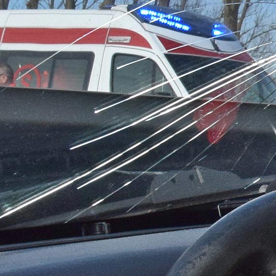W Dziwnowie toyota wjechaa w hyundaia. 1 osoba trafia do szpitala