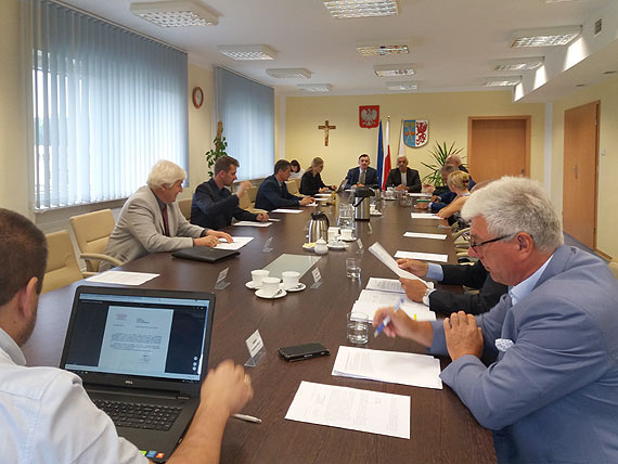 Rozstrzygnito przetarg na przebudow drogi Skarchowo - Dusin