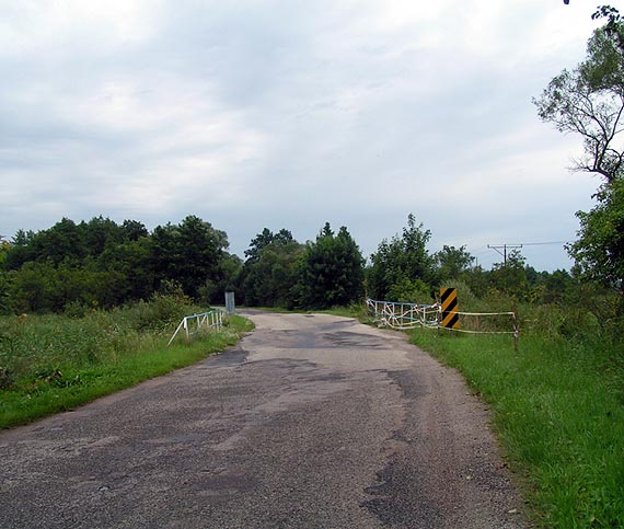 Dlaczego droga powiatowa nr 1012Z na odcinku Skarchowo - Dusin na czas przebudowy musi by wyczona z ruchu