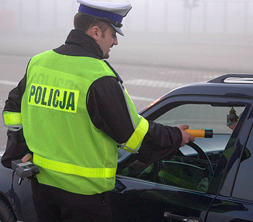 Wicestarosta kamieski kierowa na podwjnym gazie