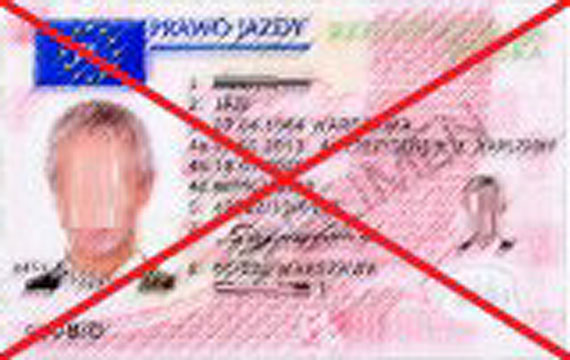 Jecha 105 km/h w obszarze zabudowanym. Straci prawo jazdy!