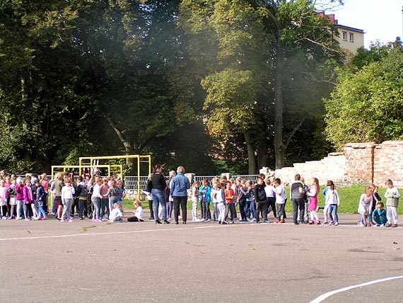 Alarm pożarowy w kamieńskiej jedynce. Zobacz film!