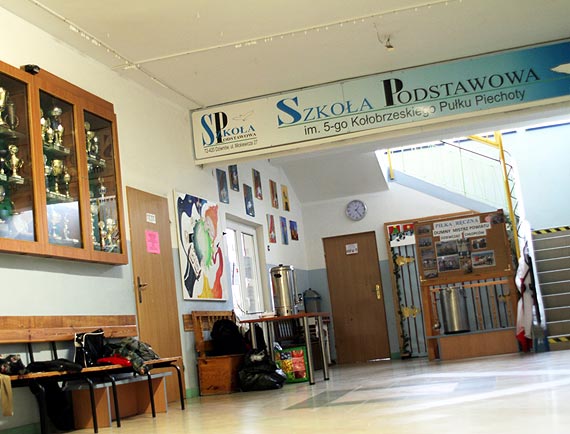 Akt zaoycielski szkoy podstawowej w Dziwnowie