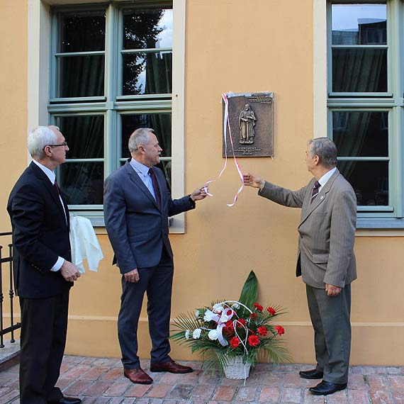 Wolin 967 – 2017, odsłonięcie tablicy dot. 1050-tej rocznicy przyłączenia Wolina do Polski