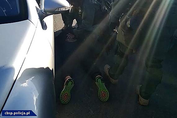 CBP ujawnia nowe fakty w sprawie zatrzymania w winoujciu! Pojawia si wtek zorganizowanej grupy przestpczej, ktra miaa na swoim koncie usiowanie podwjnego zabjstwa i napady rabunkowe z uyciem broni palnej! Zobacz film!