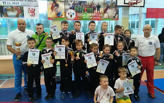 Zawodnicy Wikinga Wolin najlepsi w XI Turnieju o Puchar Burmistrza Wolina w zapasach