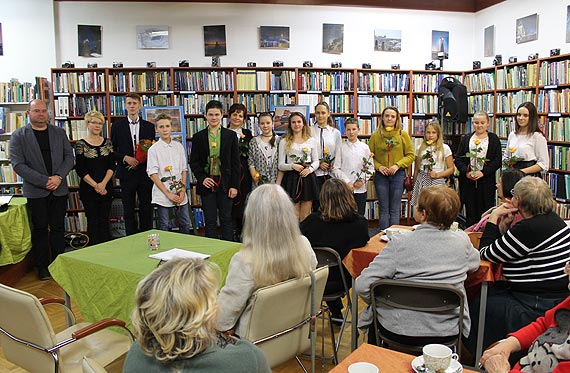 Jesienny wieczr poezji w midzyzdrojskiej bibliotece