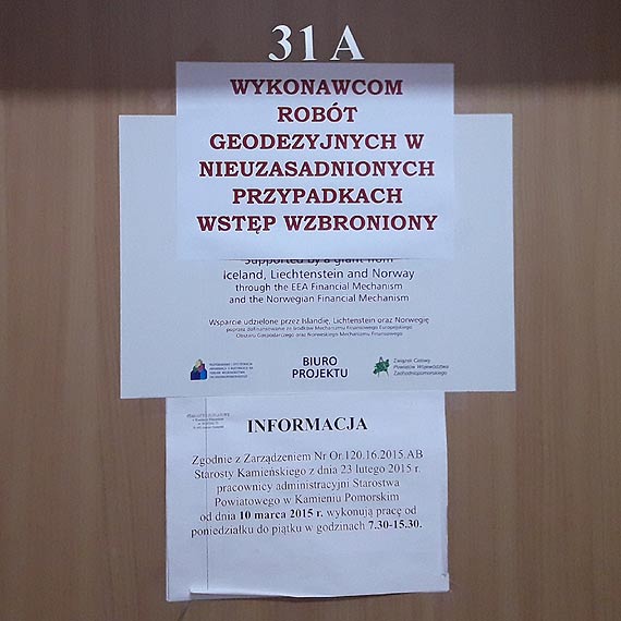 To si nadaje do Teleexpresu! W Starostwie Powiatowym petent niemile widziany!?