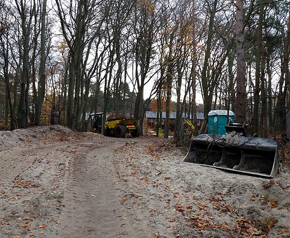 Trwa przebudowa zejścia J na plażę przy ulicy Gryfa Pomorskiego w Międzyzdrojach
