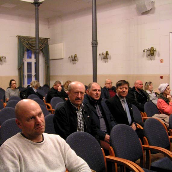 Śpij spokojnie wojska generała Kukuły obronią cię przed zielonymi ludzikami